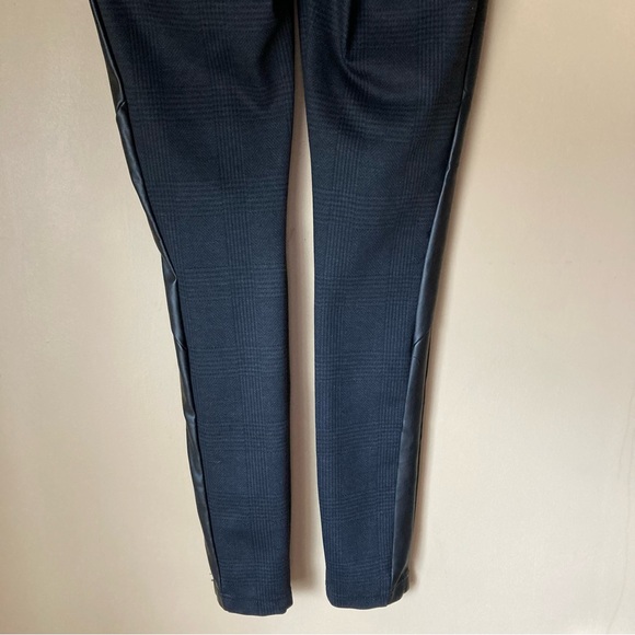 Rewash High Rise Black Plaid w/Faux Leather Side Stripes Leggings - Picture 6 of 9